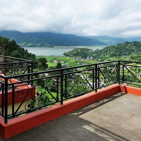 Green Hills Yoga Retreat Pokhara Esterno foto