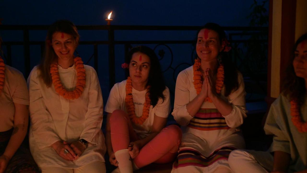Green Hills Yoga Retreat Pokhara Esterno foto