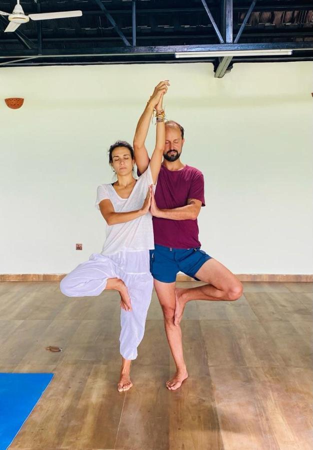 Green Hills Yoga Retreat Pokhara Esterno foto
