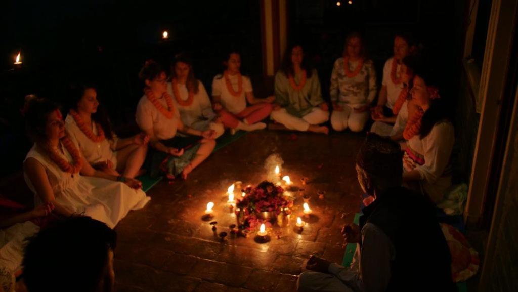 Green Hills Yoga Retreat Pokhara Esterno foto